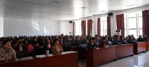 葉莉：海峽科化龍巖分公司舉辦春節后復工全員教育培訓，圖為培訓現場。[2].jpg