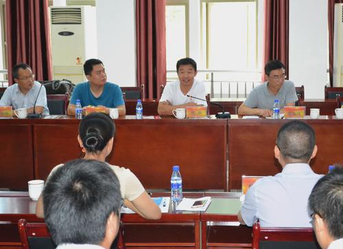 河北國防科工局副局長趙勛一行到海峽科化龍巖分公司交流指導分公司。蘇艷麗攝.jpg