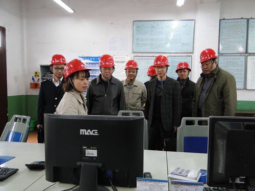 許麗珠：圖為中控室現場調研.jpg