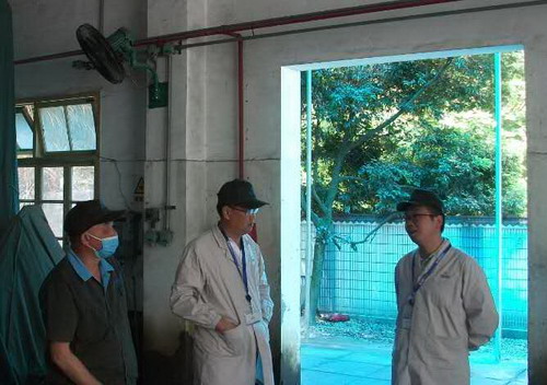 富興建設-游常�?三明市工業和信息化局到富興建設安全檢查_調整大小.jpg