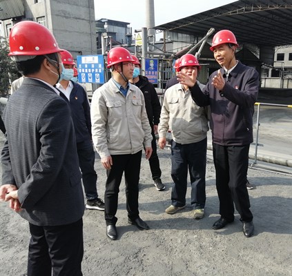 永安雙華公司鄧焱珍：三明市政協副主席、永安市委書記蔣先東到永安雙華公司開2.7(改）.jpg