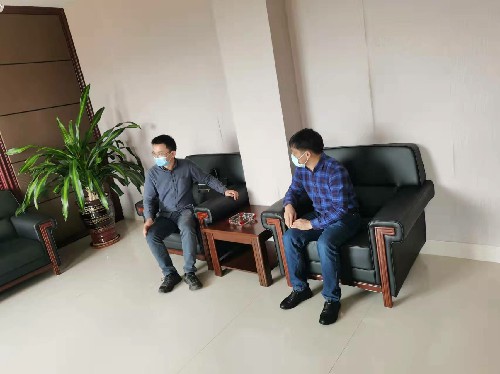 龍巖分公�?丁海�?座談會現(xiàn)�?1)~1.jpg
