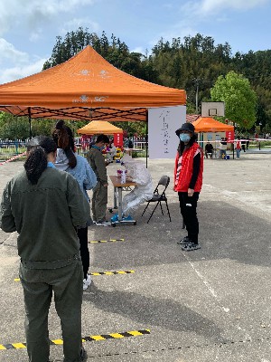 烽林林美玲：海峽科化烽林分公司積極參與核酸檢測演練，共筑全民健康防線 信息采集2~1.jpg