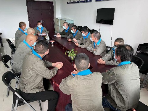 龍巖分公�?鐘惠+海峽科化龍巖分公司積極開展《道路交通安全違法行為記分管理辦法》法規解�?1)~1.jpg