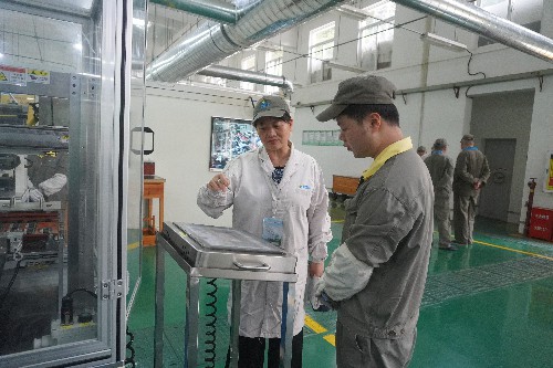 專家現場應急操作~1.jpg