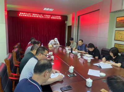格式工廠民化建設 王玲 海峽科化公司黨委副書記、常務副總經理、工會主席鄭慶樟帶隊到福建民化建設工程有限公司開展專題調�?.jpg